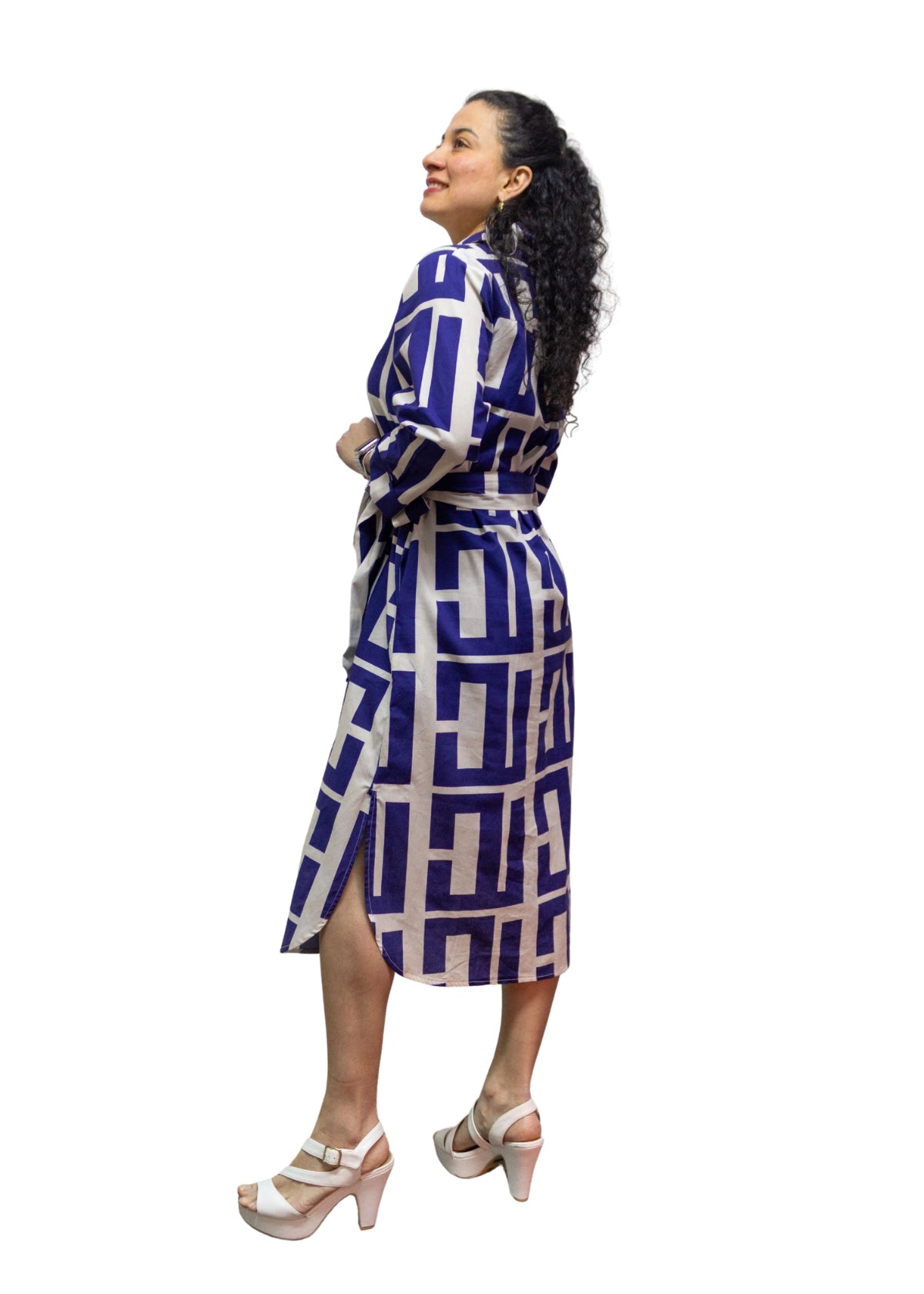 5832-2: Bold Geometric Blue-White Cotton Shirtdress