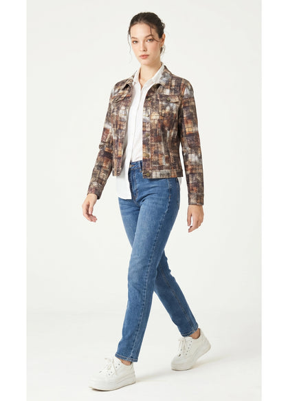 Woman wearing a plaid jacket, white shirt, blue jeans, and white sneakers on a white background